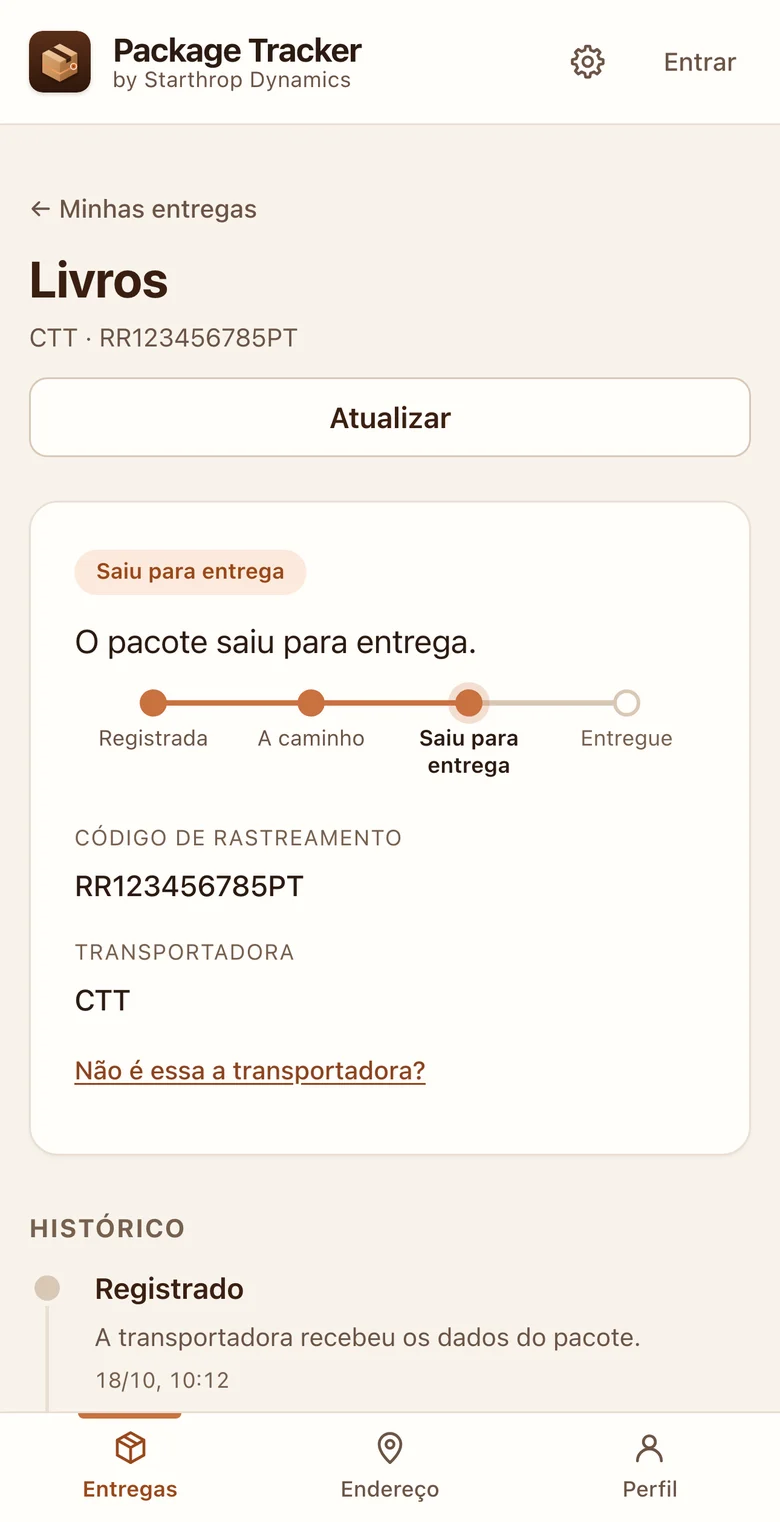 Tela do percurso de uma encomenda: estado Saiu para entrega, linha de etapas, número de rastreio, transportadora e a lista de eventos com data e hora